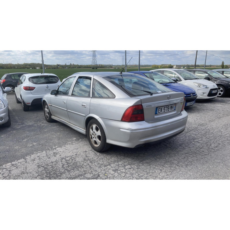 Retroviseur gauche OPEL VECTRA B Photo n°13