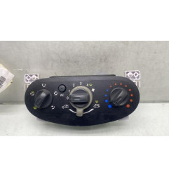 Commande chauffage DACIA DUSTER 1 Photo n°1