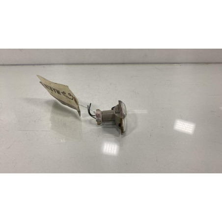 Repetiteur clignotant avant droit (Feux) OPEL MERIVA B Photo n°1