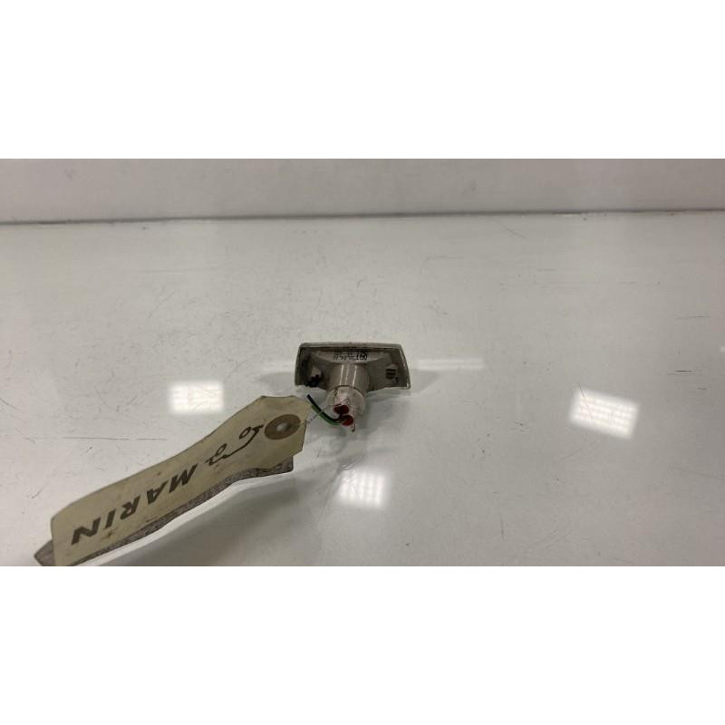Repetiteur clignotant avant droit  (Feux) OPEL MERIVA B Photo n°3