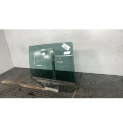 Vitre arriere droit OPEL ZAFIRA B