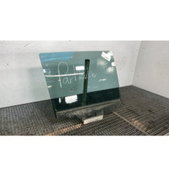 Vitre arriere droit OPEL ZAFIRA B