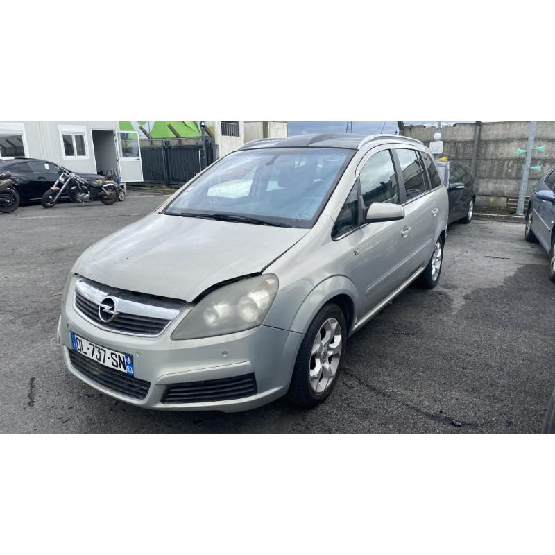 Vitre arriere droit OPEL ZAFIRA B Photo n°9