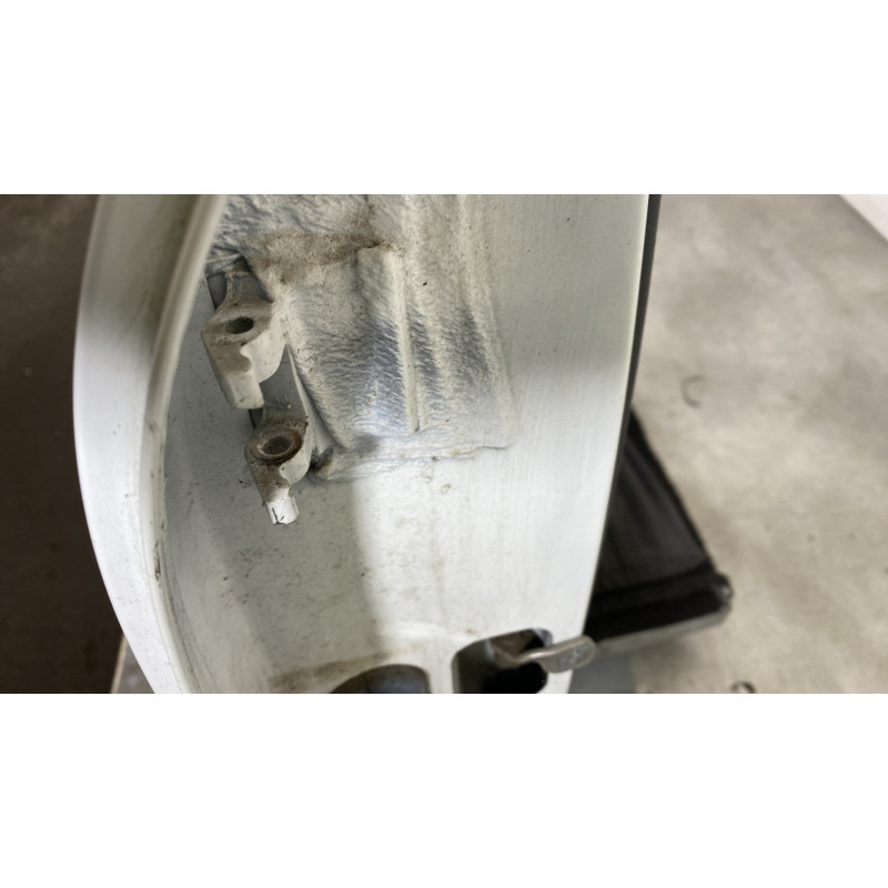 Porte arriere droit RENAULT CLIO 2 CAMPUS Photo n°6