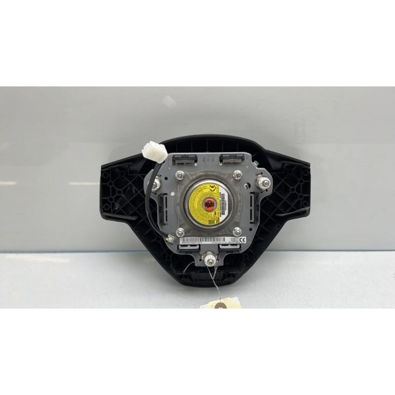 Air bag conducteur PEUGEOT 108 Photo n°4