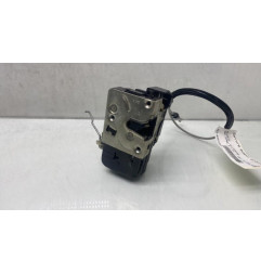 Serrure avant droit PEUGEOT 307