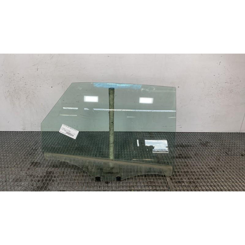 Vitre arriere droit CITROEN C4 PICASSO 2 Photo n°5