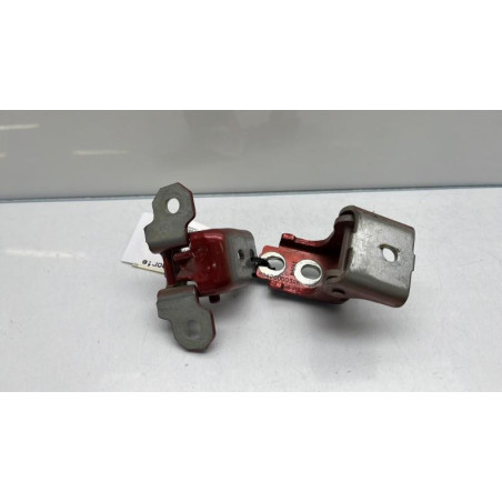 Charniere de porte arriere gauche RENAULT CLIO 4 Photo n°1