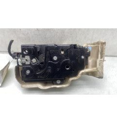 Serrure avant droit VOLKSWAGEN GOLF 5