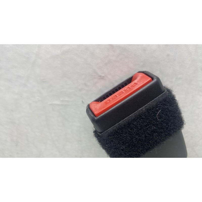 Pretensionneur de ceinture avant droit BMW SERIE 1 F21 Photo n°2