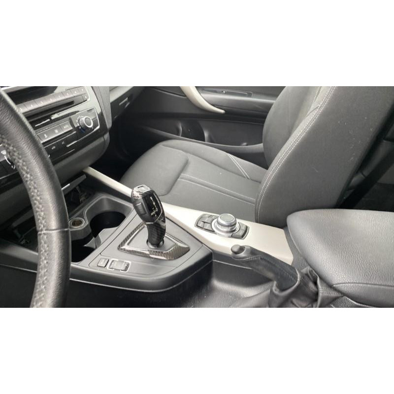 Bouton de coffre BMW SERIE 1 F21 Photo n°18