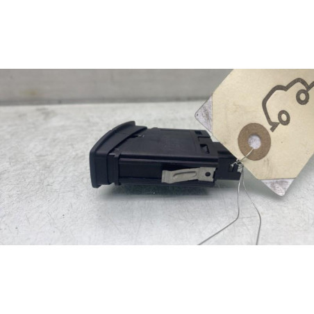 Bouton de warning BMW SERIE 1 F21
