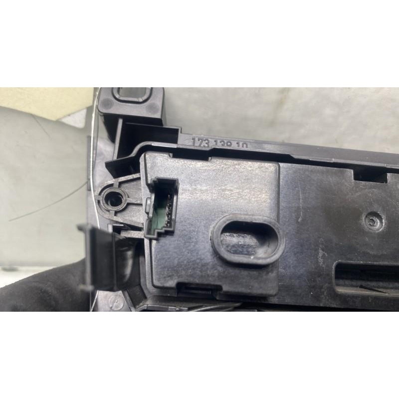 Commande chauffage BMW SERIE 1 F21 Photo n°6