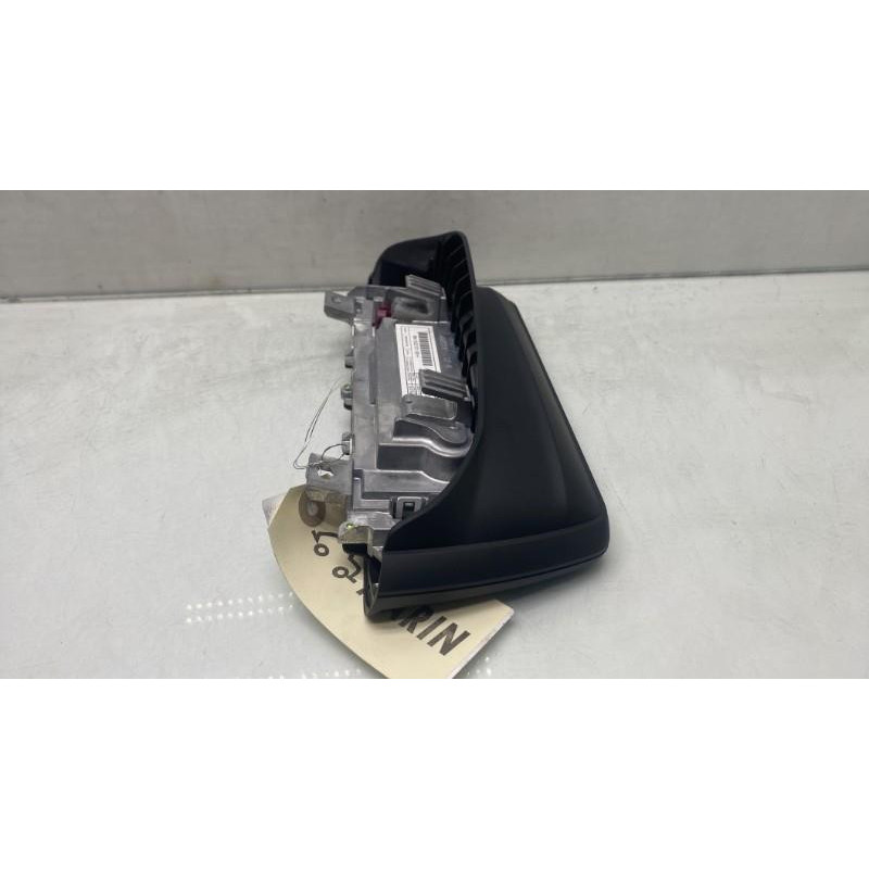 Ecran GPS BMW SERIE 1 F21 Photo n°1