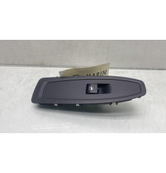 Interrupteur de leve vitre avant droit BMW SERIE 1 F21