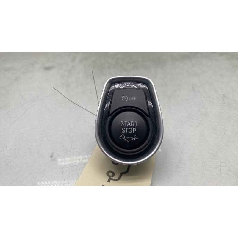 Bouton de demarrage BMW SERIE 1 F21 Photo n°3