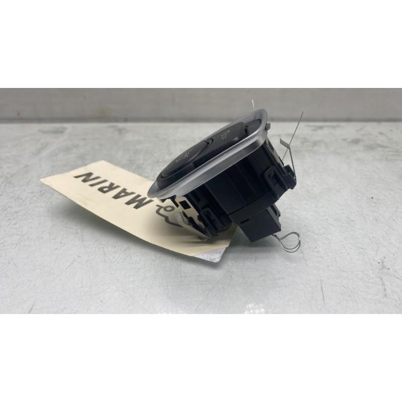 Bouton de demarrage BMW SERIE 1 F21 Photo n°7