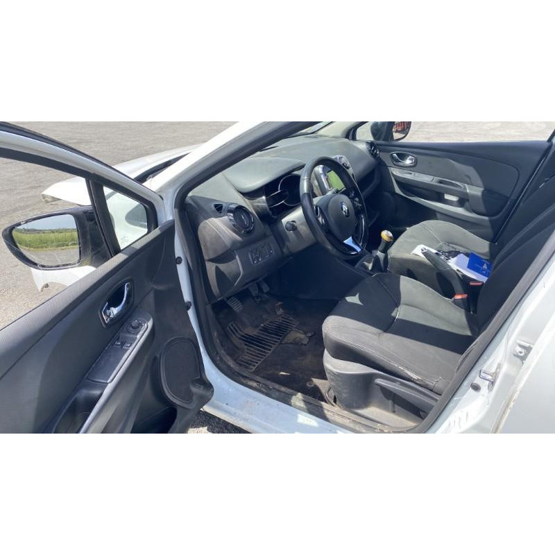 Feu arriere principal gauche (feux) RENAULT CLIO 4 Photo n°16