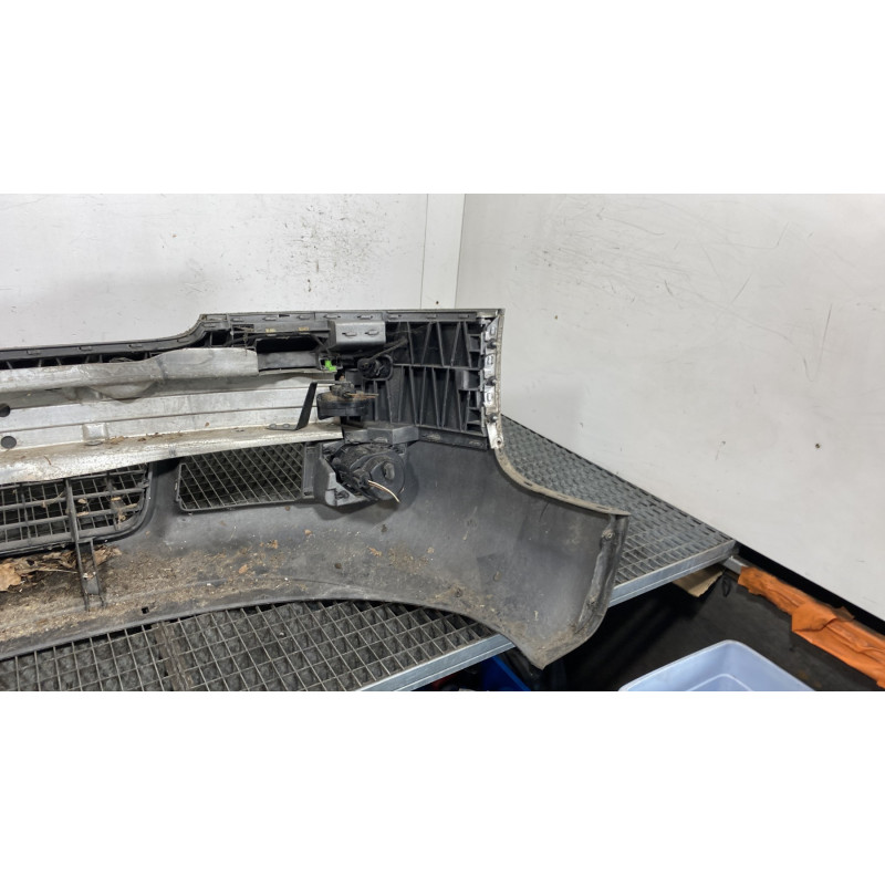 Pare choc avant AUDI A6 2 Photo n°4