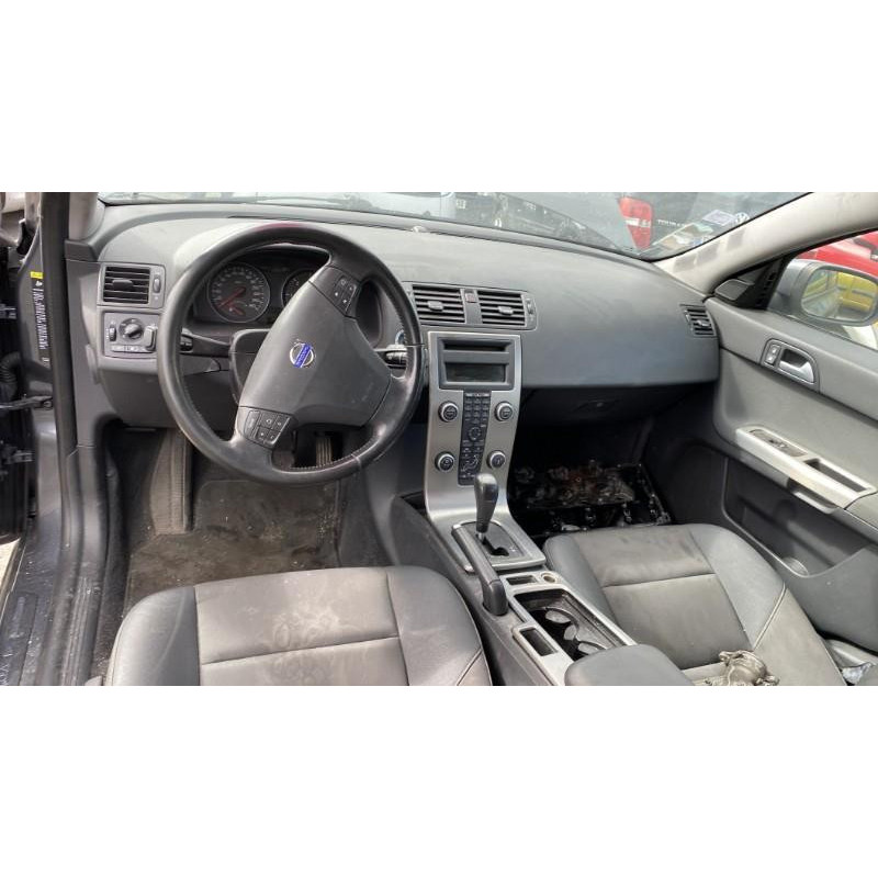 Pare choc avant VOLVO V 50 Photo n°8