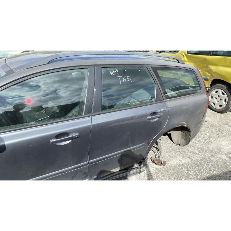 Pare choc avant VOLVO V 50 Photo n°16