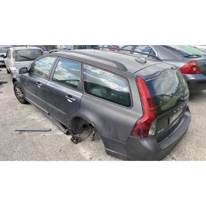 Pare choc avant VOLVO V 50 Photo n°17
