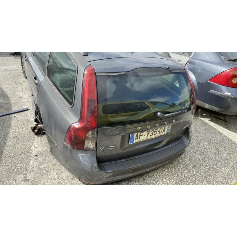 Pare choc avant VOLVO V 50 Photo n°18
