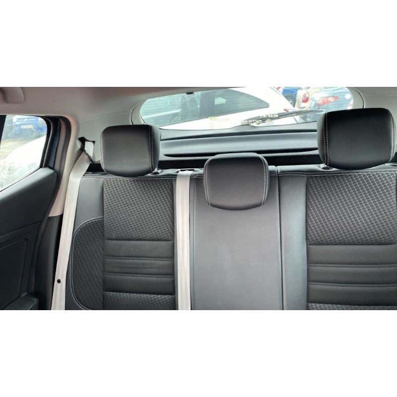 Arret de porte avant gauche RENAULT MEGANE 3 Photo n°10