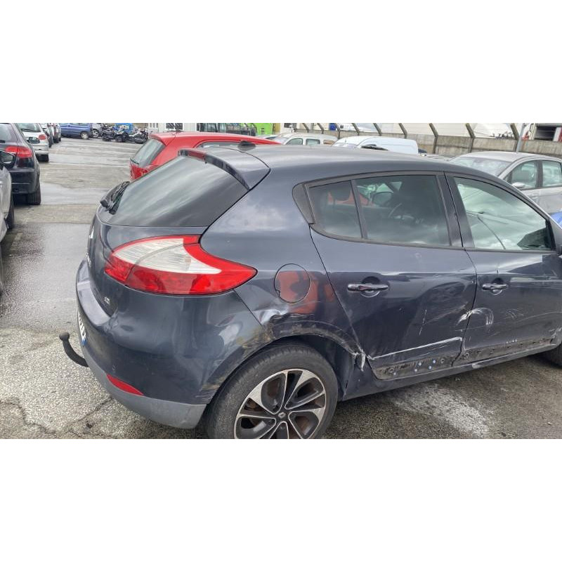 Arret de porte avant gauche RENAULT MEGANE 3 Photo n°16