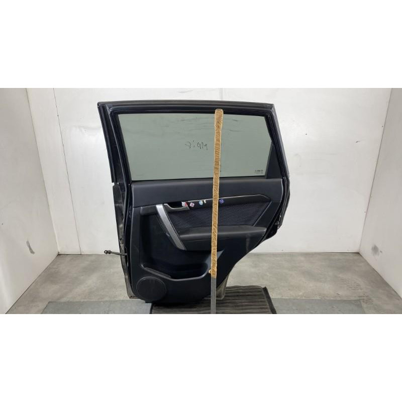 Porte arriere droit CHEVROLET CAPTIVA Photo n°6