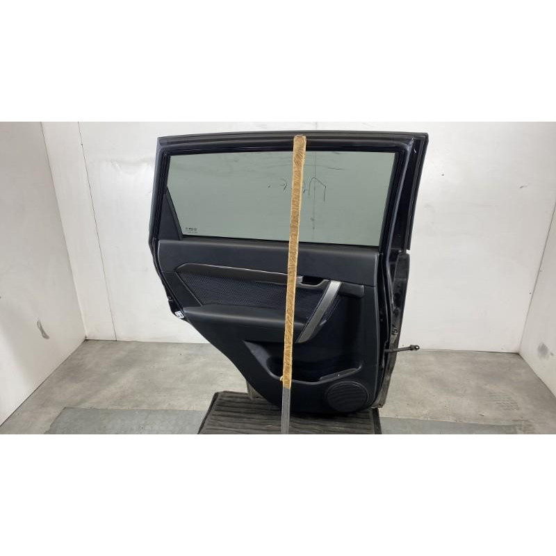 Porte arriere gauche CHEVROLET CAPTIVA Photo n°6