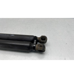 Verin de coffre PEUGEOT 2008 1