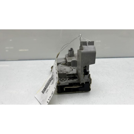 Serrure avant droit PEUGEOT 307