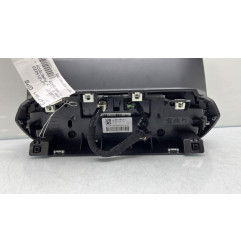 Ecran GPS PEUGEOT 208 2