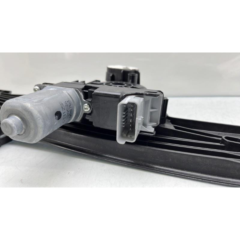 Leve vitre electrique arriere gauche PEUGEOT 208 2 Photo n°8