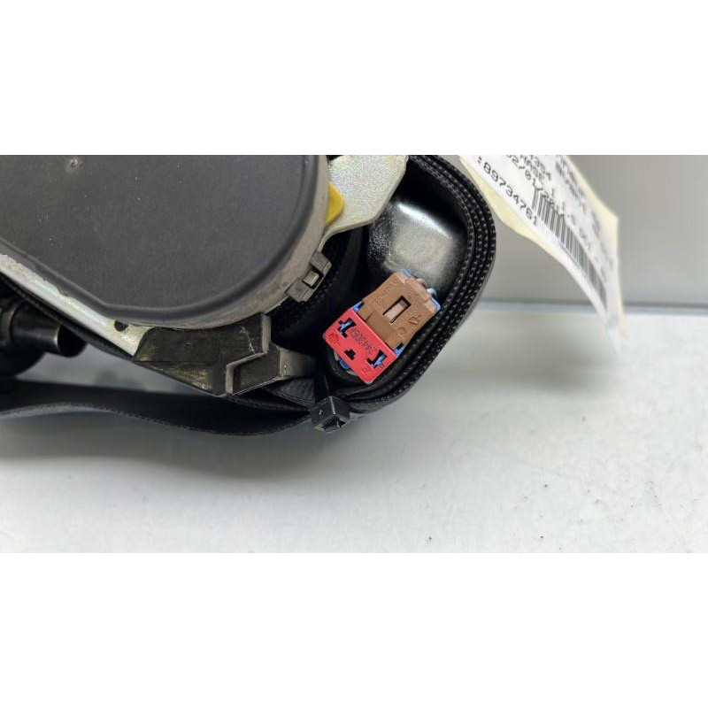 Pretensionneur de ceinture avant droit RENAULT CLIO 4 Photo n°2