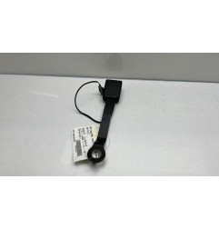 Attache ceinture avant droit RENAULT CLIO 4