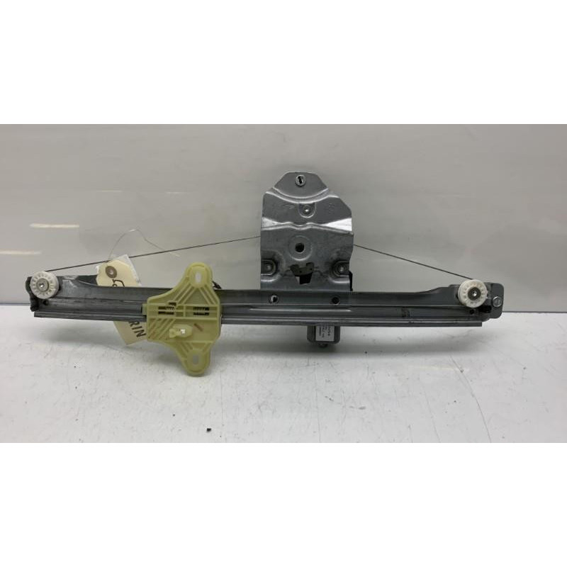 Leve vitre electrique avant gauche RENAULT CLIO 4 Photo n°5