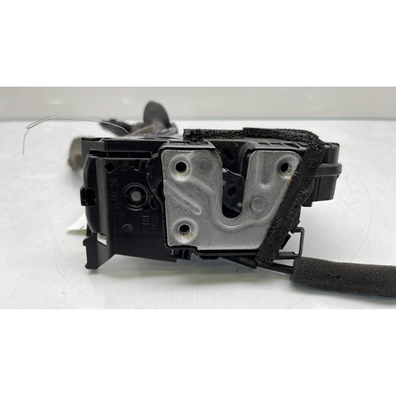 Serrure avant droit RENAULT CLIO 4 Photo n°3