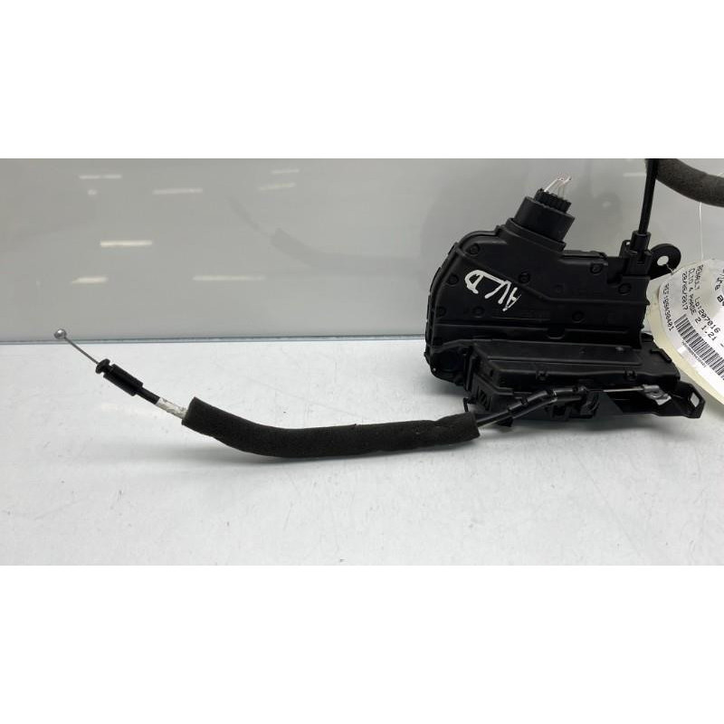 Serrure avant droit RENAULT CLIO 4 Photo n°8