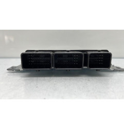 Calculateur moteur RENAULT CLIO 4
