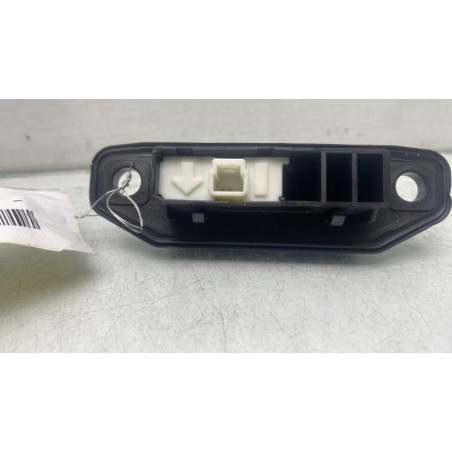 Bouton de coffre TOYOTA YARIS 3