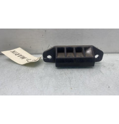 Bouton de coffre TOYOTA YARIS 3