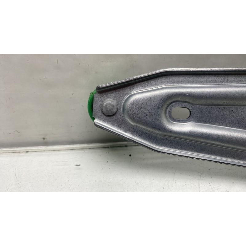 Leve vitre electrique arriere droit TOYOTA YARIS 3 Photo n°7