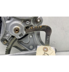 Leve vitre electrique arriere gauche TOYOTA YARIS 3