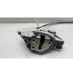 Serrure avant droit TOYOTA YARIS 3 Photo n°1