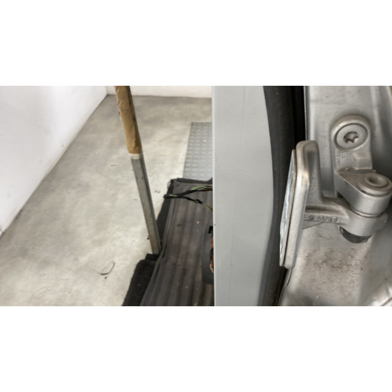 Porte arriere gauche MERCEDES CLASSE B 245 Photo n°4