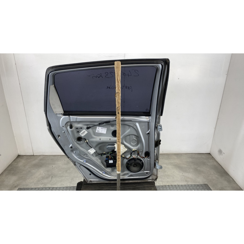 Porte arriere gauche MERCEDES CLASSE B 245 Photo n°7