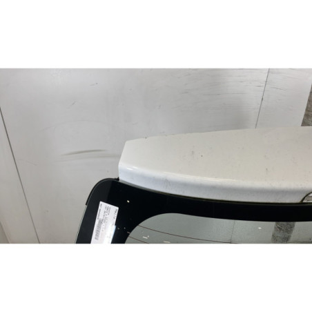 Malle/Hayon arriere TOYOTA YARIS 3