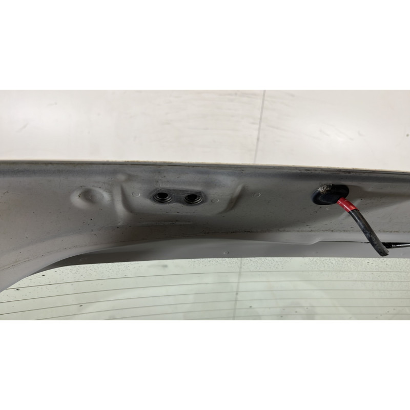 Malle/Hayon arriere TOYOTA YARIS 3 Photo n°6